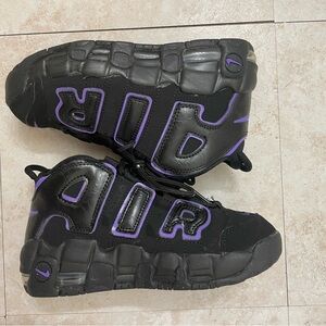 Nike Air Uptempo purple black like new size 2.5Y